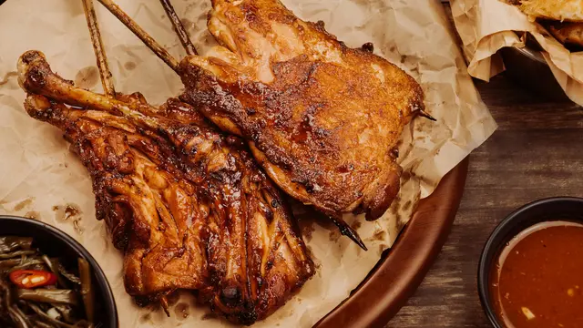 Resep Bumbu Oles Ayam Bakar Simpel dan Enak