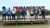 Dalam pelaksanaan program tersebut, dilakukan penanaman mangrove di Ketapang-Urban Aquaculture, Mauk, Kabupaten Tangerang. Adapun tujuan dari penyelenggaran program melalui eco-education dan eco-tourism, untuk mendukung pencapaian tujuan pembangunan berkelanjutan (SDGs)/Istimewa.