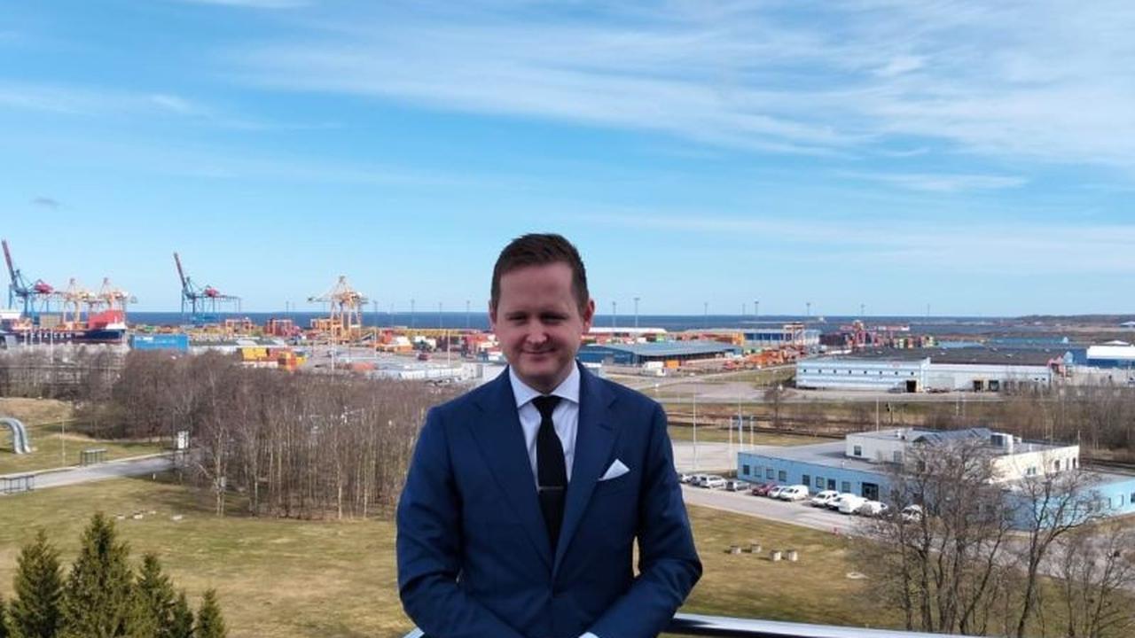 Smart Port 4.0: Solusi Efisien Pangkas Macet dan Biaya Logistik di Indonesia