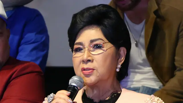 [Bintang] Titiek Puspa