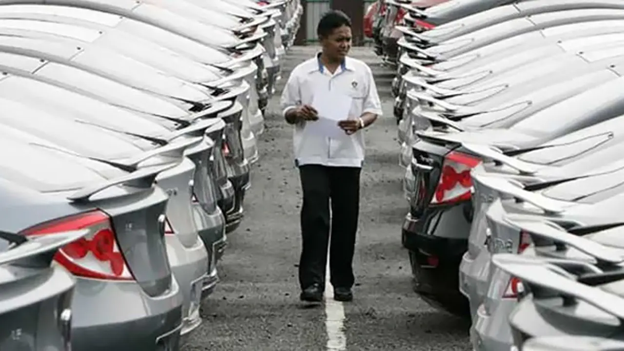otomotif-malaysia-131027b.jpg
