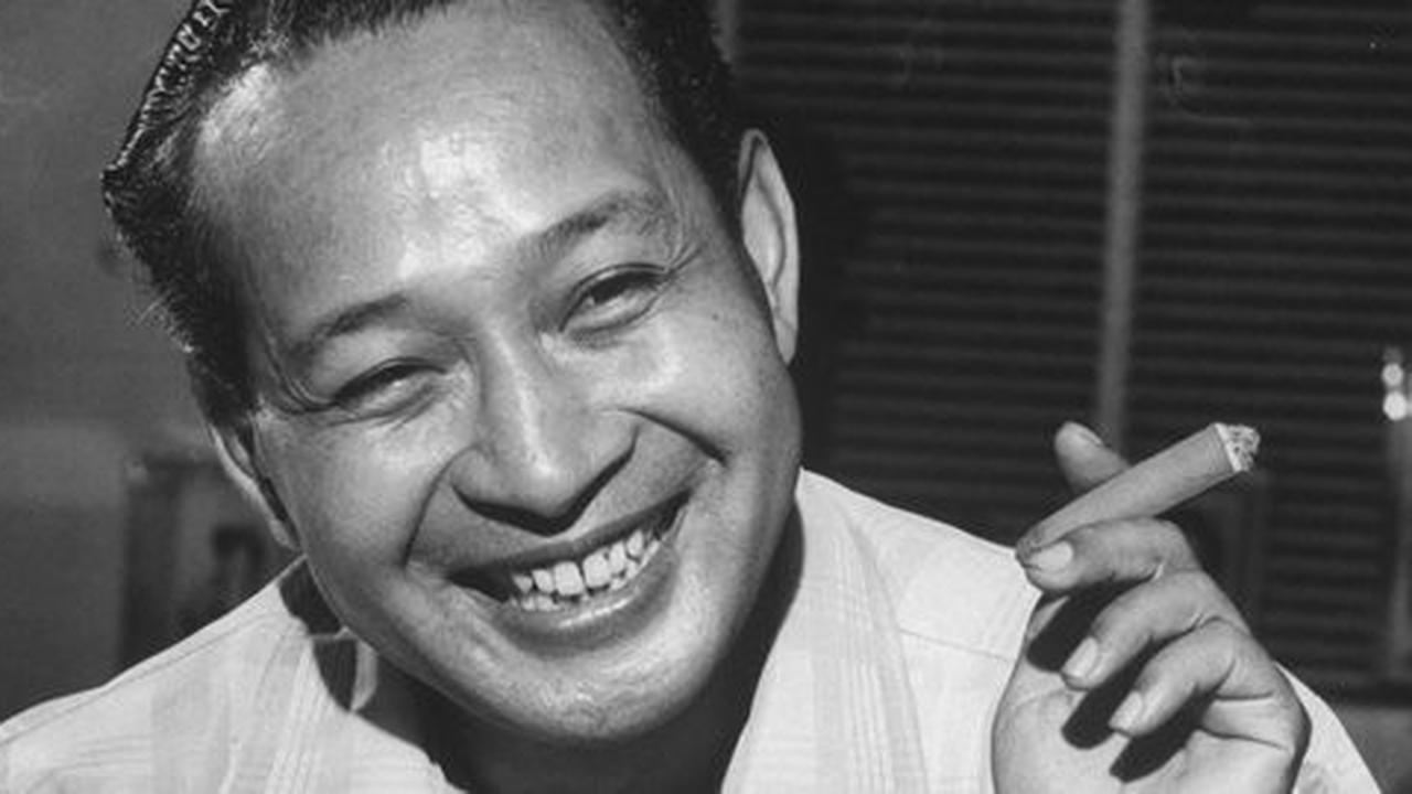 Bisik-bisik takut intel saat bicara jelek soal Soeharto