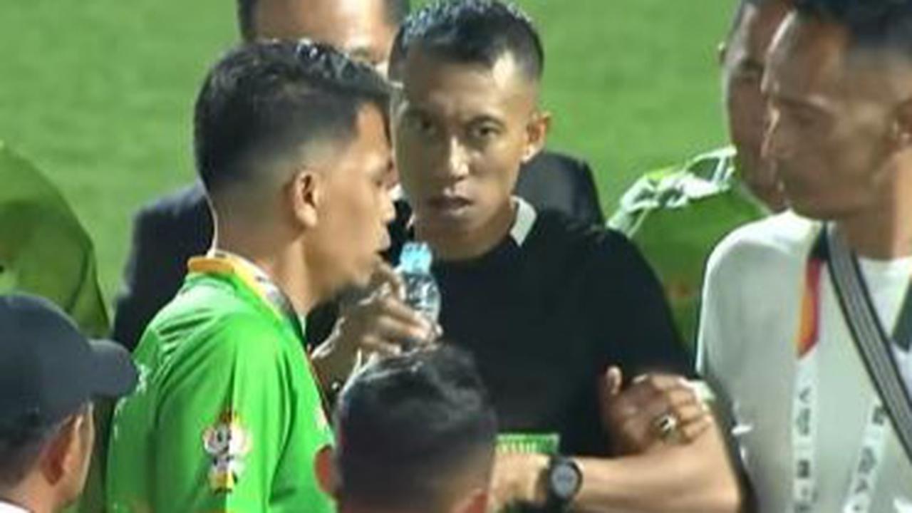 Rekam Jejak Eko Agus, Wasit Kontroversi yang Dipukul Pemain di Laga Aceh vs Sulteng