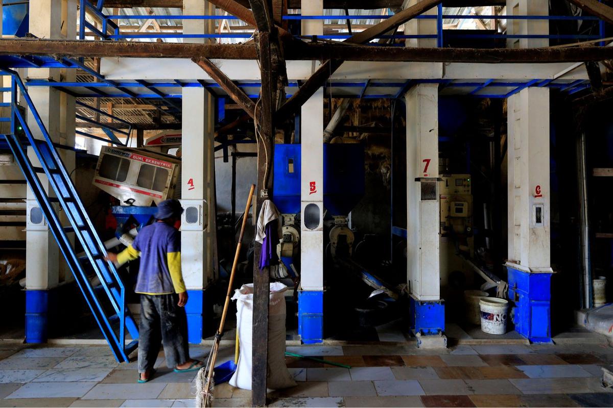 Penggilingan padi di Bekasi manfaatkan program Electrifying Agriculture PLN