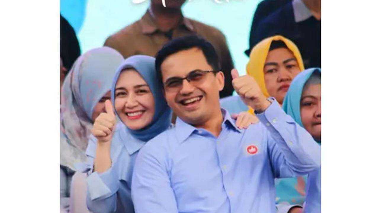 6 Artis Ini Dampingi Suami Maju Pilkada 2024, Beri Dukungan Penuh