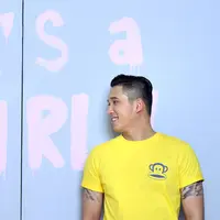 Nindy memperkirakan anak keduanya berjenis kelamin perempuan. (Stylish: Erich, Busana: Paul Frank, Fotografer: Nurwahyunan, Digital Imaging: Muhammad Iqbal Nurfajri/Bintang.com)