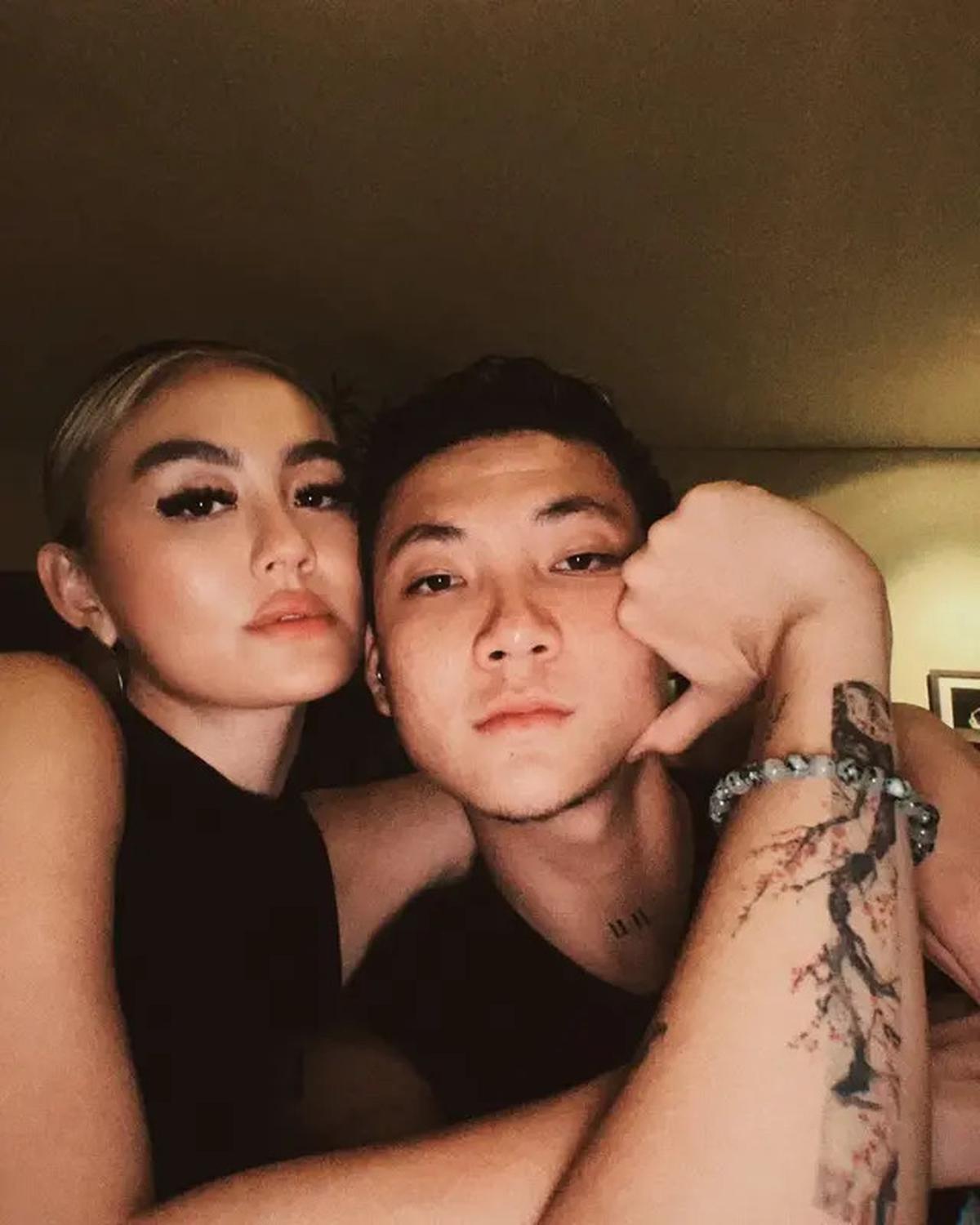 7 Potret Agnez Mo dan Adam Rosyadi 4 Tahun Pacaran, Terungkap Foto Awal Bareng