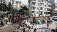 Apartemen 7 Lantai di Istanbul Turki Ambruk, 2 Orang Tewas
