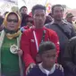 Raih 3 Medali Asian Games, Atlet Sepak Takraw Saiful Rizal Terharu Diarak Keliling Lumajang. (Liputan6.com/Dian Kurniawan