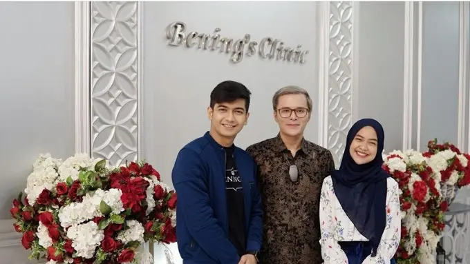 Ria Ricis dan Teuku Ryan Dapat Satu Cabang Klinik Kecantikan sebagai Kado Pernikahan dari Dokter Oky Pratama