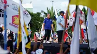 Ketua Umum Partai Amanat Nasional (PAN), Zulkifli Hasan, hadir di Kota Semarang untuk mengambil bagian dalam kirab kebangsaan Prabowo-Gibran. (Foto: Media PAN).