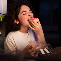 Ilustrasi ngemil, lapar tengah malam. (Image by freepik)