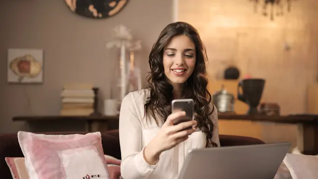 Zodiak aktif di Tinder