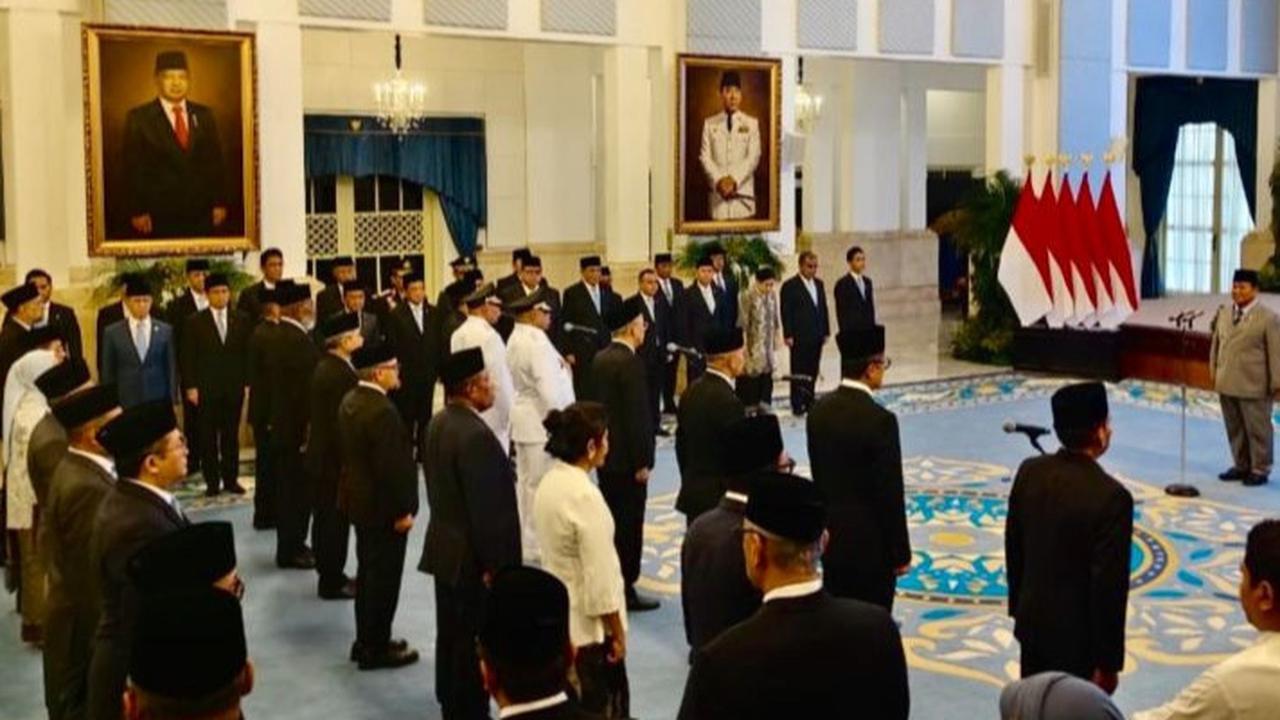 Prabowo Lantik Dewan Komisioner LPS, Anggito Abimanyu Jabat Ketua Gantikan Purbaya