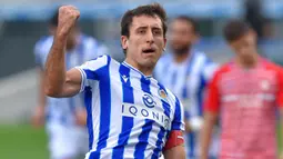 1. Mikel Oyarzabal (6 gol) - Penyerang berusia 23 tahun ini tampil menawan bersama Real Sociedad di kompetisi Liga Spanyol awal musim ini. Mikel Oyarzabal telah menyumbangkan 6 gol dari 9 laganya. (AFP/Ander Gillenea)