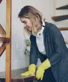 Kebiasaan Perempuan yang Suka Hidup Sederhana Sehari-hari yang Patut Dicontoh. (Vitaly Gariev/Unsplash)