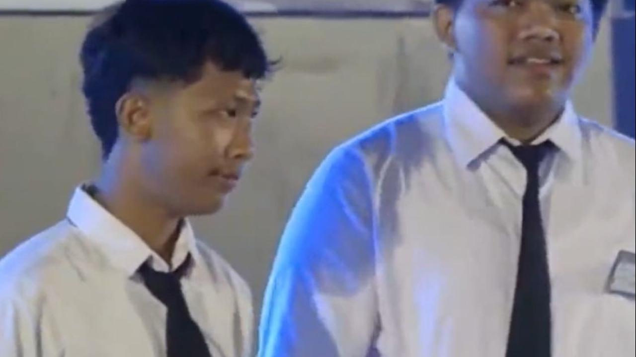 "Pak Bagus ajudan itu setelah pulang ngingetin, Pak Bagus polisi kan dia kan sensitif tuh 'Pak viral nih pak, viral nih pak," ujar Husein.
