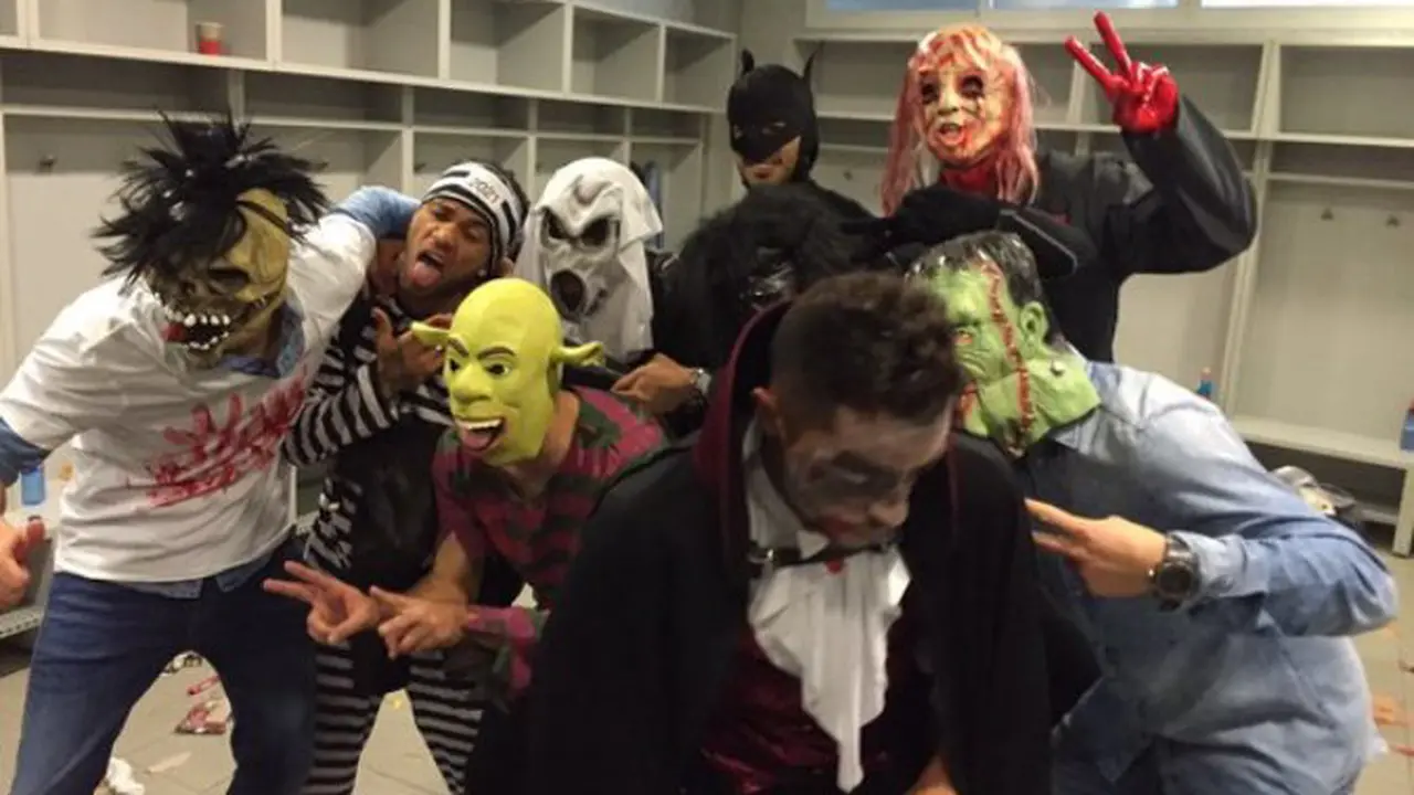 Para pemain Barcelona rayakan Halloween (Liputan6.com)