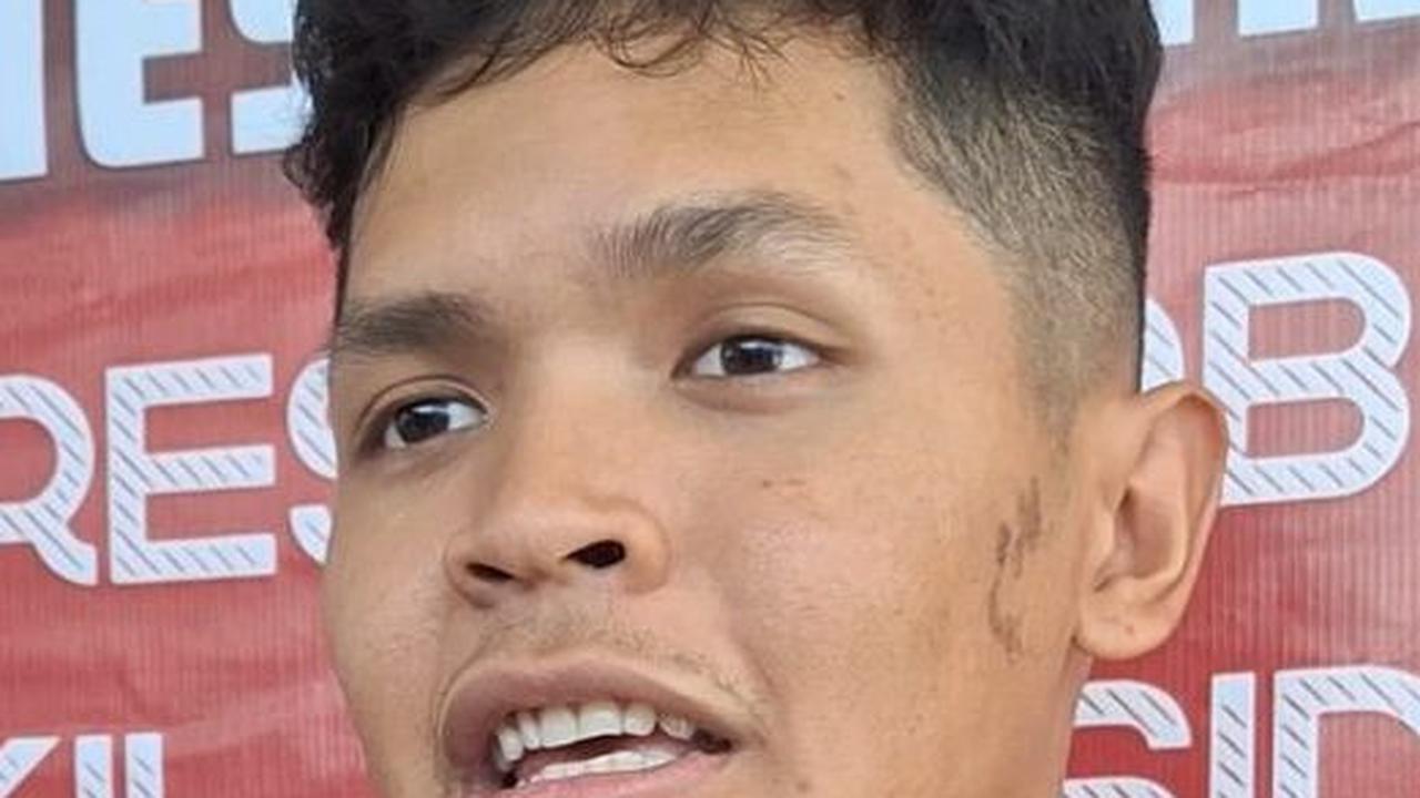Herdinand kemudian memutuskan untuk menjadi caleg dari Partai Solidaritas Indonesia (PSI).