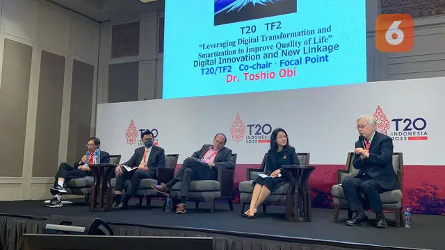 Parallel Session di KTT T20 bertajuk "Leveraging Digital Transformation and Smartization to Improve Quality of Life" yang digelar pada Senin (5/9/2022). (Liputan6/Benedikta Miranti T.V)