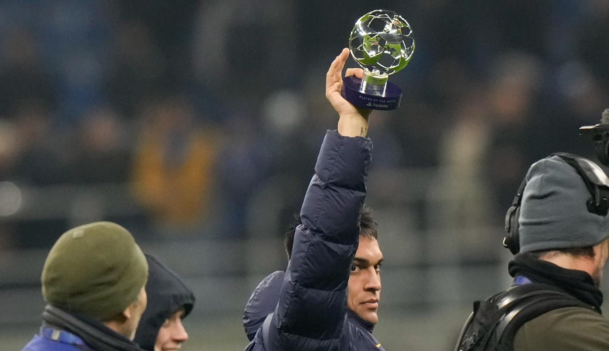 Dengan hasil ini, Inter menduduki posisi empat klasemen Liga Champions dengan 19 poin dan melaju ke babak 16 besar. Monaco, di sisi lain, finis di posisi 17 dan akan berlaga di babak playoff. (AP Photo/Luca Bruno)