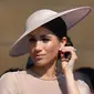 Meghan Markle kini miliki masalah dalam menaruh kepercayaan pada orang-orang terdekatnya. (DOMINIC LIPINSKI / POOL / AFP)