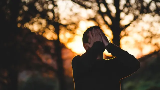 Ilustrasi Relationship Male