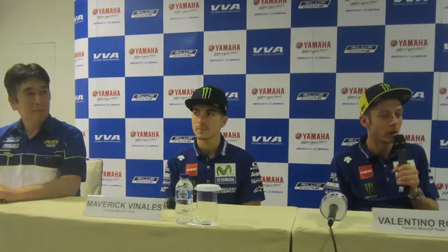 Maverick Vinales-Valentino Rossi