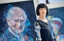 FOTO: Sosok Robot AI Canggih Jago Melukis Jadi Sorotan di KTT Global AI for Good, Tegaskan Tak Berniat Gantikan Manusia