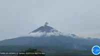 Gunung Semeru di Perbatasan Kabupaten Lumajang dan Kabupaten Malang erupsi dua kali (Istimewa)