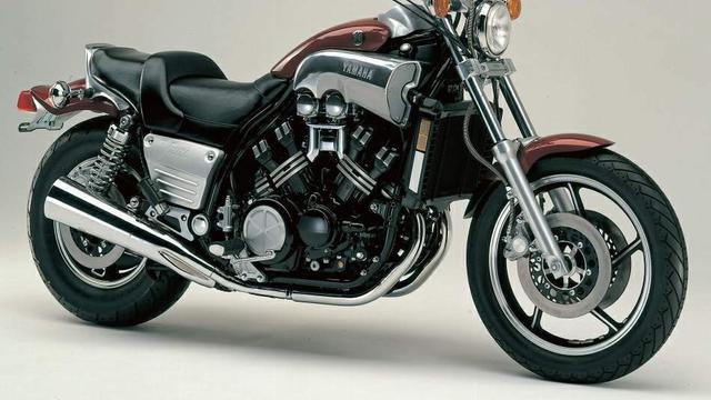 Mengenang Kembali Keunikan Yamaha VMAX, Motor Cruiser Bertenaga Buas yang Sudah Tutup Usia di Indonesia