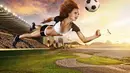 Model seksi mengenakan jersey hot dari kesebelasan Jerman (Foto:Tim Tadder)