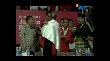 Dalam kemenangan ini, Hanif merayakan kemenangannya dengan berpelukan bersama Presiden Joko Widodo dan Ketua Umum Pengurus Besar Ikatan Pencak Silat Indonesia (IPSI) Prabowo Subianto.