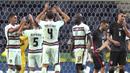 Para pemain Portugal merayakan gol yang dicetak oleh Andre Silva ke gawang Kroasia pada laga UEFA Nations League di Stadion Dragao, Minggu (6/9/2020). Portugal menang dengan skor 4-1. (AP/Miguel Angelo Pereira)