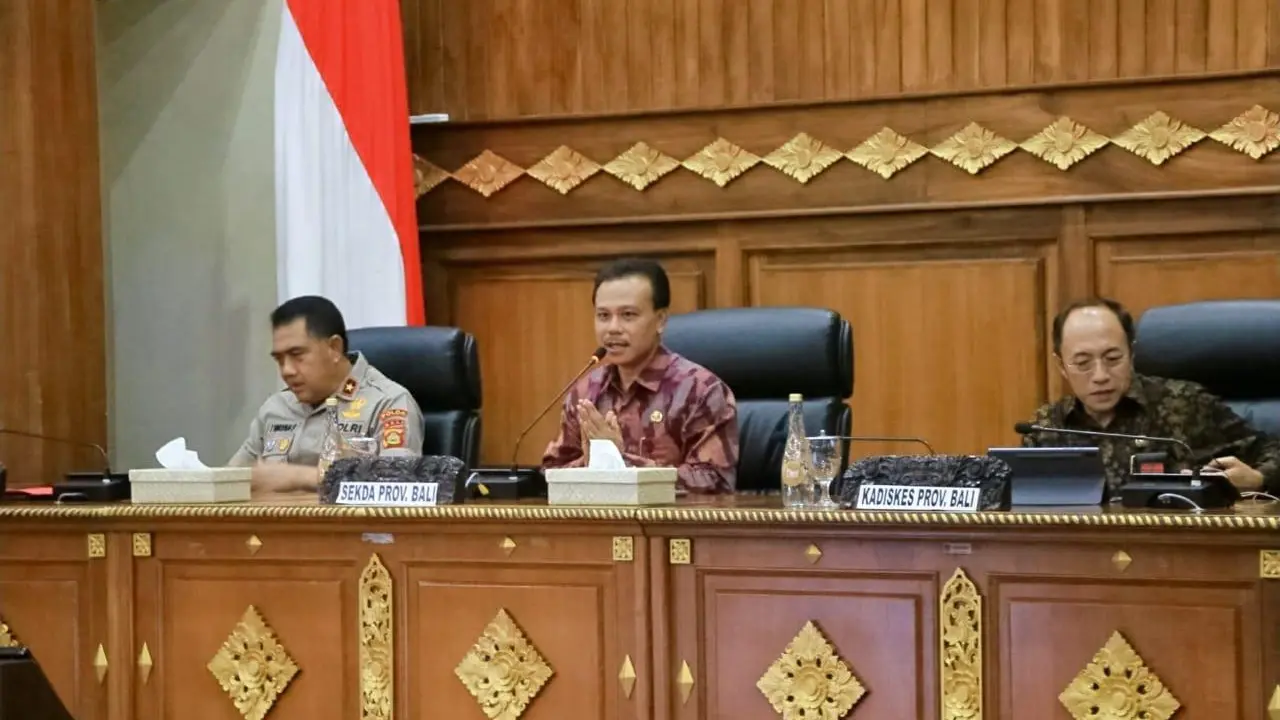 Pemprov Bali batasi pertemuan yang melibatkan orang banyak