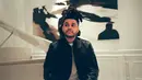Spekulasi album The Weeknd sendiri hadir ketika ia memposting screenshot percakapan di Instagram pada 27 Maret soal "apakah dia harus merilis pada hari Jumat?" (instagram/theweeknd)