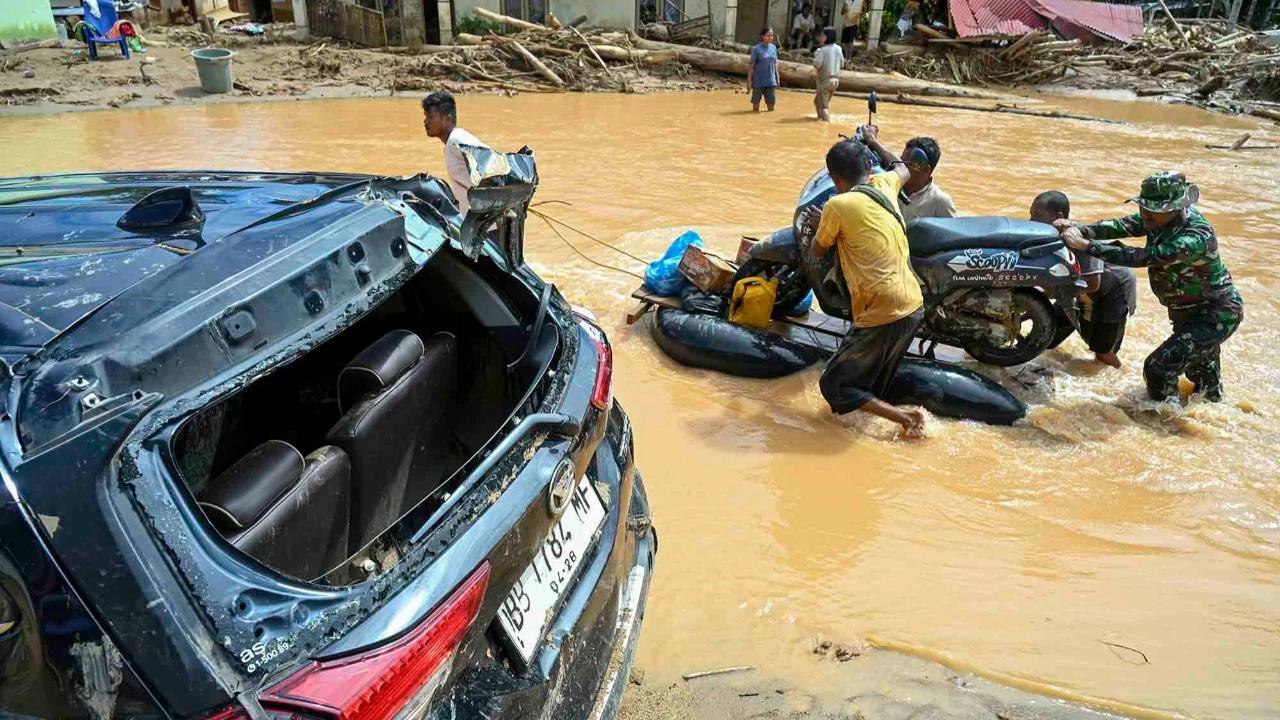 Malaysia Beri Bantuan Rp2 Juta untuk Pelajar Indonesia Terdampak Bencana Sumatera