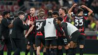 Pemain tim (AC Milan) merayakan setelah laga Serie A antara AC Milan dan Napoli di San Siro, 28 September 2025. (AP Photo/Luca Bruno)