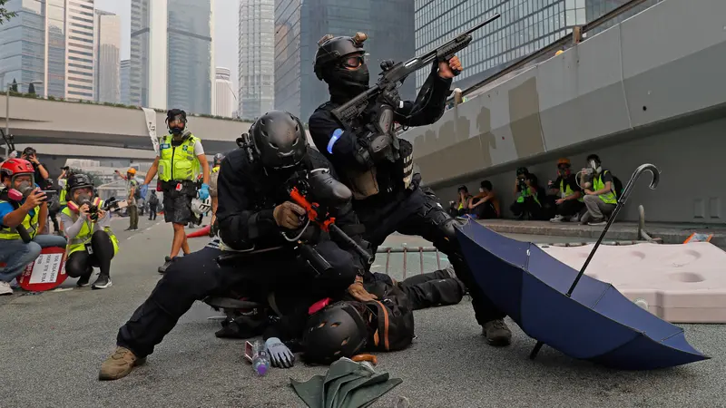 Jelang HUT China, Demo Hong Kong Kian Panas