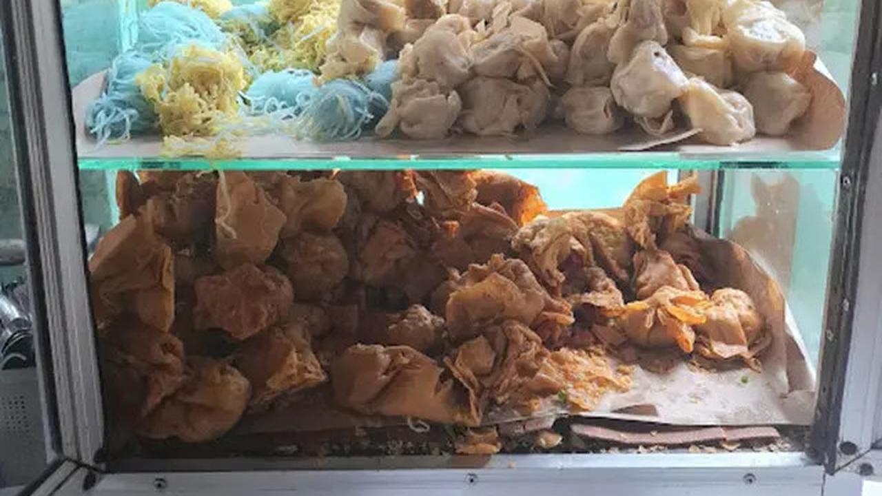 Rekomendasi Tempat Makan di Malang, Ada Bakso Prasmanan Mbois Dekat Balai Kota