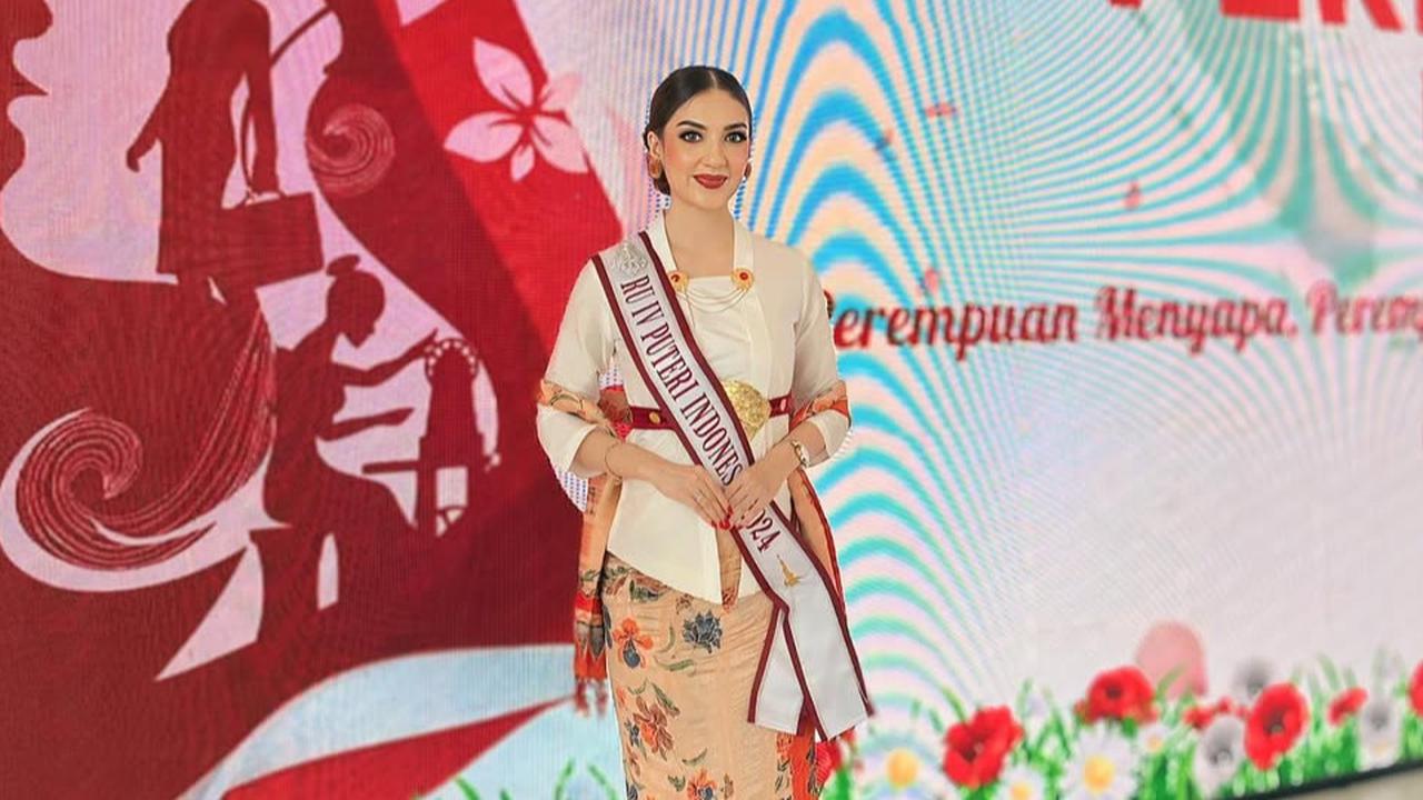 6 Potret Gaya Ghina Raihanah saat Pakai Kebaya, Anggun Memikat