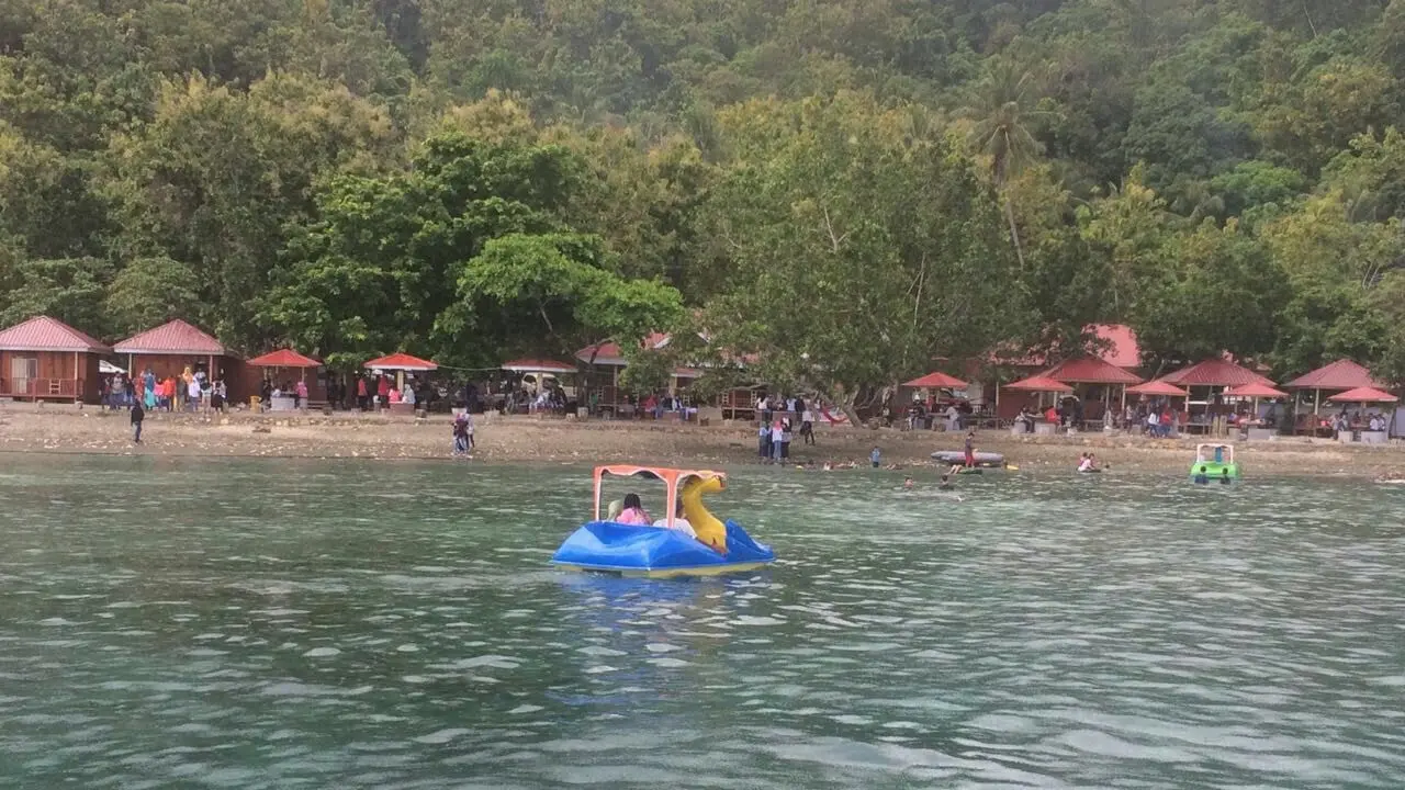 Pantai Tapandallu