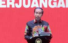 VIDEO: Tak Terduga Senyum Jokowi Respons Dipecat Megawati dari PDIP "Saya Hormati..."
