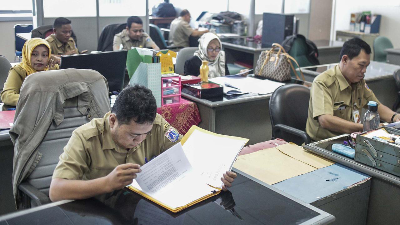 Gaji ke-13 PNS, TNI dan Polri Baru Cair Rp32 Triliun dari Total Rp49 Triliun