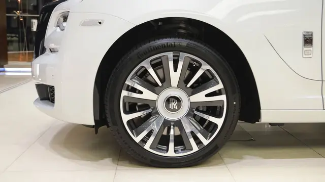 Rolls-Royce Ghost EWB