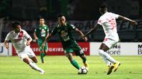 Persebaya Surabaya mengalahkan PSM Makassar 3-0, Sabtu (10/11/2018) di Stadion Gelora Bung Tomo. (Bola.com/Aditya Wany)