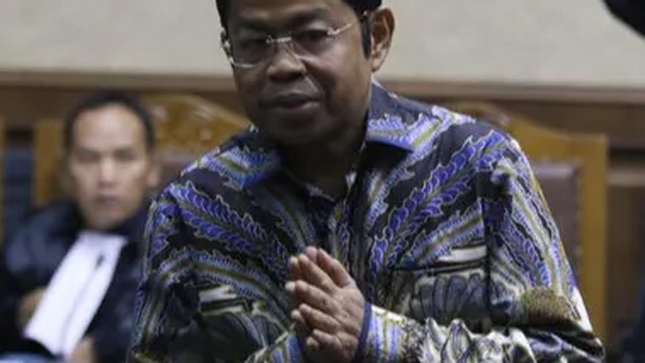 "Ditambah lagi secara elektabilitas Pak Prabowo menurut kawan-kawan DPD 1 Golkar cukup mentereng dan signifikan," imbuh dia.