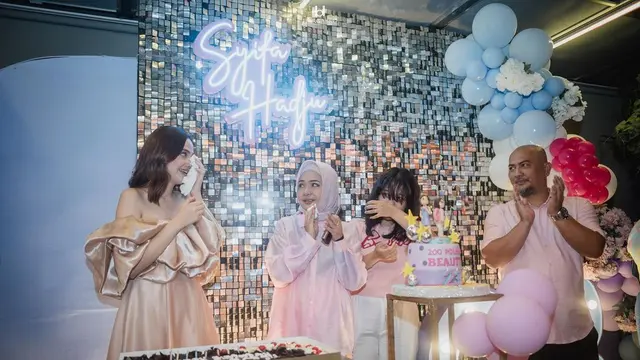 Bertema Barbie, Ini 7 Potret Seru Pesta Ulang Tahun Syifa Hadju ke-23