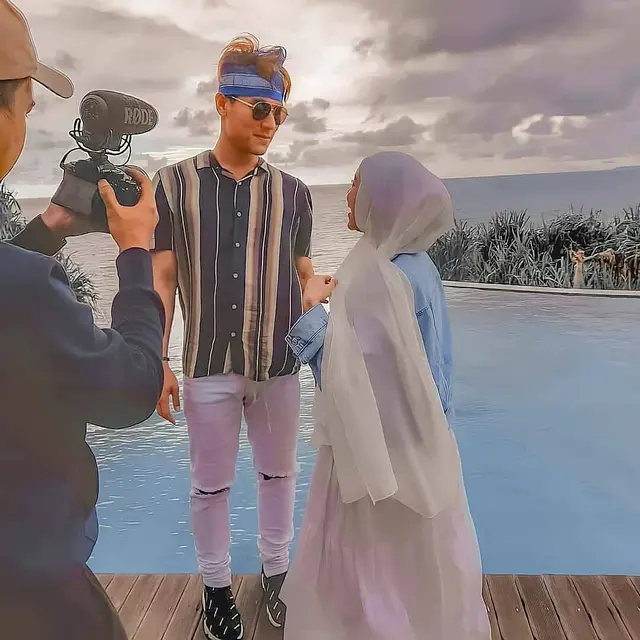 6 Momen Liburan Lesty Kejora dan Rizky Billar di Sumba, Makin Lengket
