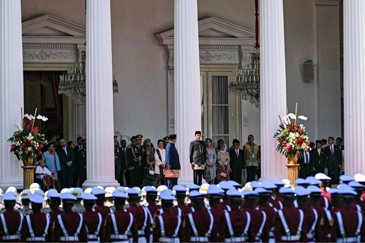 Jokowi sambut Presiden Prabowo di Istana Merdeka